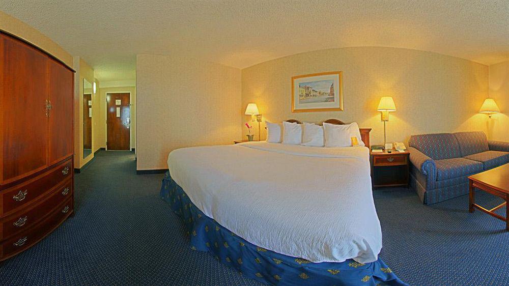 Holiday Inn Washington-Georgetown Экстерьер фото